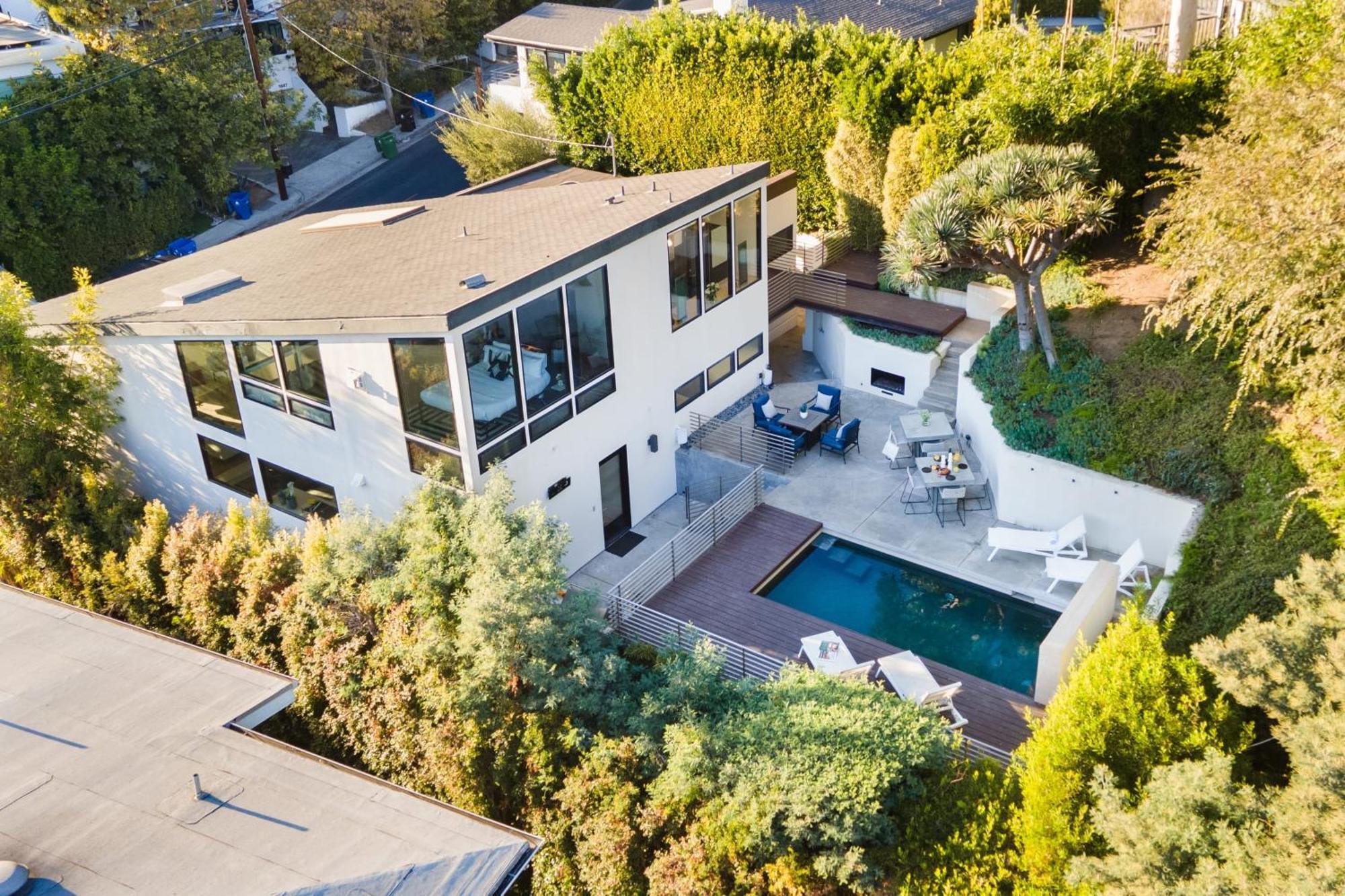 Kings Road West Hollywood Luxury Pool Views Firepit Modern Design Сasa de vacaciones